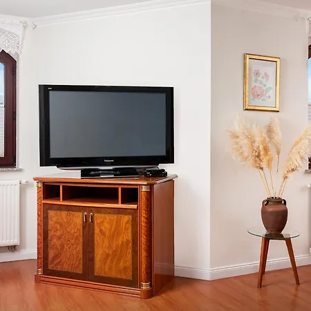 Schloss Gross Luesewitz