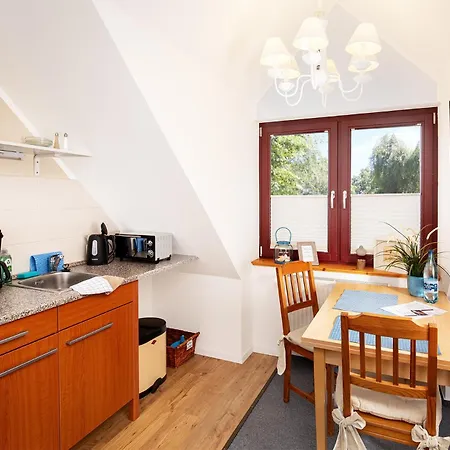 Apartament Schloss Gross Luesewitz Sanitz