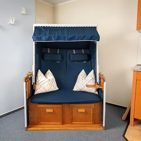 Schloss Gross Luesewitz Apartament Sanitz